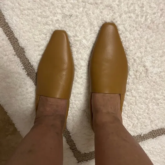 New Neous Pointy Flats in Camel size 37