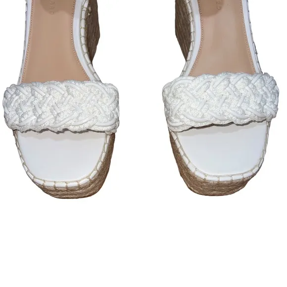 NEW NWOB Veronica Beard Reema Wedge Sandal In Snow White