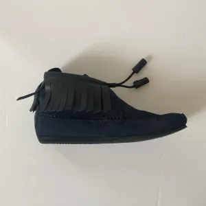 New rag &amp; bone Ghita Leather &amp; Suede Moccasin Ankle Boots navy color in size 9.5