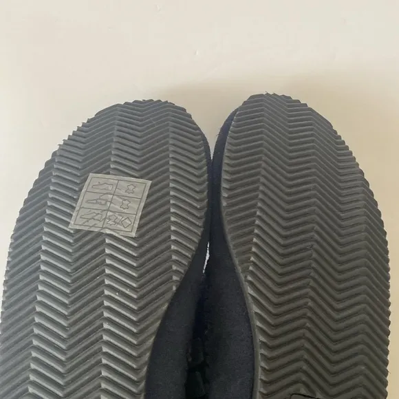 New rag &amp; bone Ghita Leather &amp; Suede Moccasin Ankle Boots navy color in size 9.5