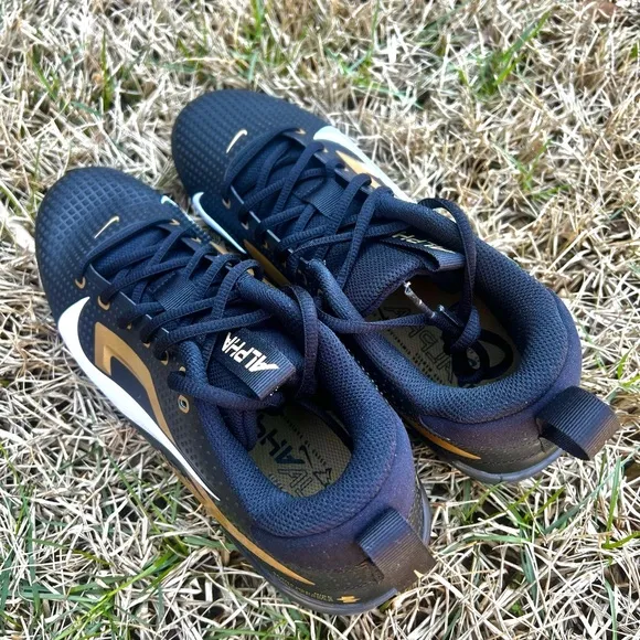 NEW RARE Nike Alpha Menace 4 Elite Gold size 11 Football Cleats shoes