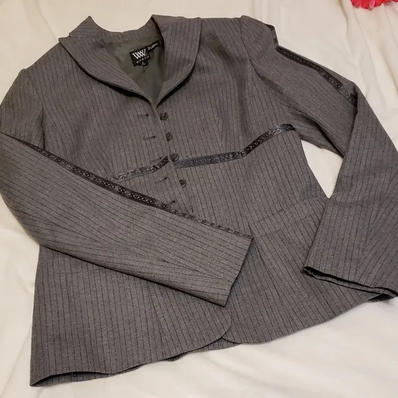 NEW RARE Worth Luxury Wool Pinstripe Blazer Gray Womens Jacket Office Tailored
