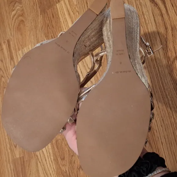 New Reformation Ava Wedges Espadrille In Metallic