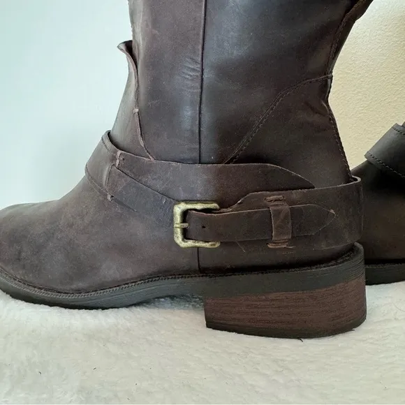 New! Retail $160 Enzo Angiolini Dark Brown Leather Boots Size 9.5