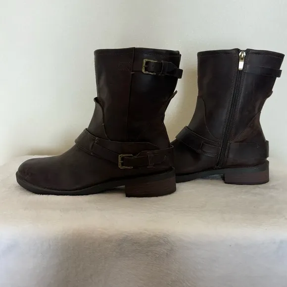 New! Retail $160 Enzo Angiolini Dark Brown Leather Boots Size 9.5