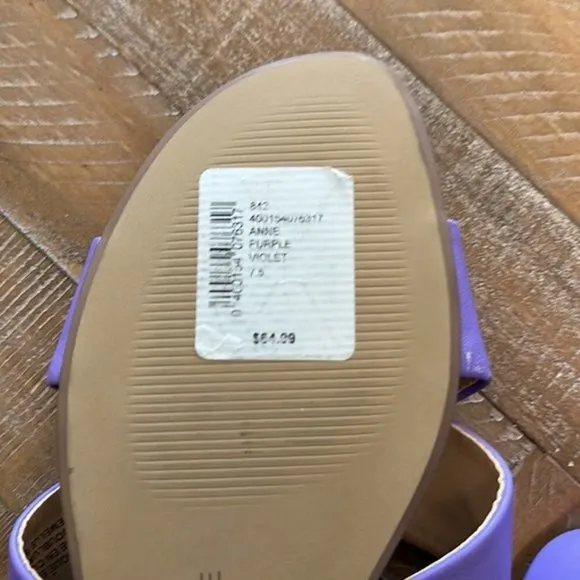 NEW SAKS FIFTH AVENUE Anne Crossover Bright Purple Leather Flats Sandals