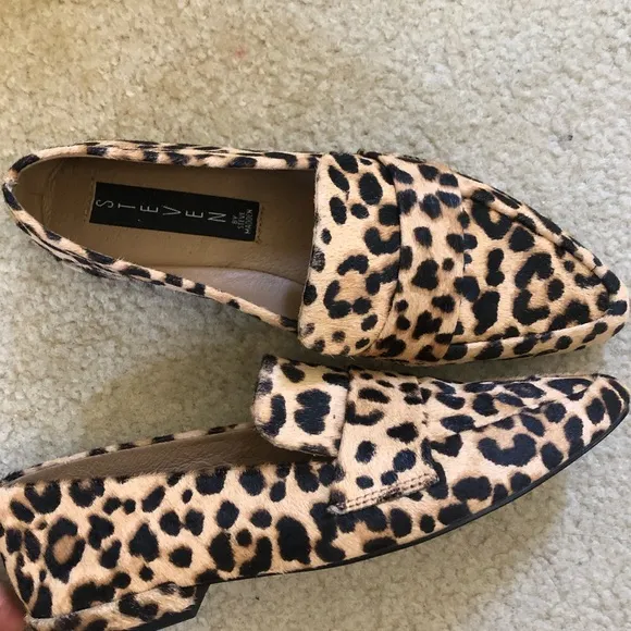 NEW Steve Madden Leopard Loafers Flats