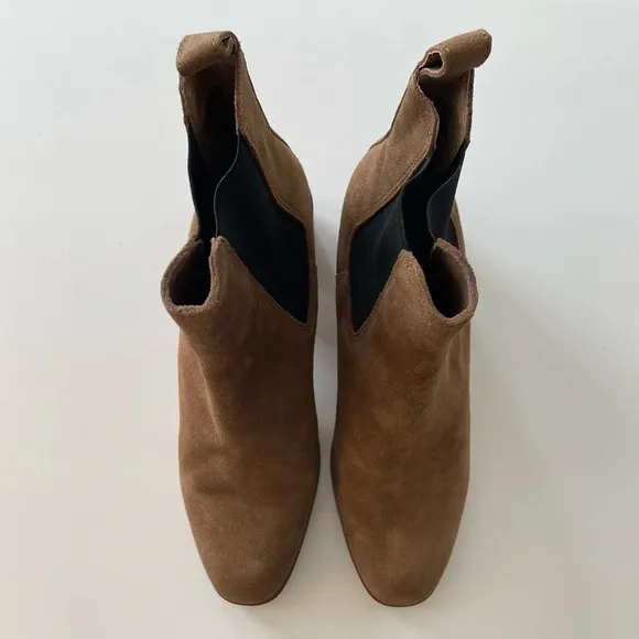 NEW Steve Madden Rhiannon Boots Womens 10M Tan Chelsea Boot Pull On Heeled