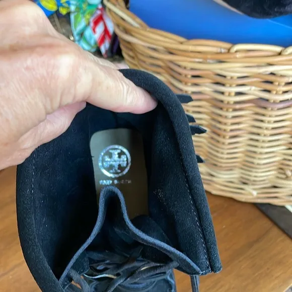 New Tory Burch suede Moccasins
