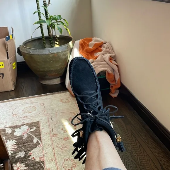 New Tory Burch suede Moccasins