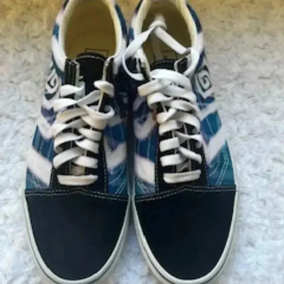 NEW Vans X Karl Jacob’s Old Skool Low Top Dream SMP Sneakers Womens 8.5 NWT
