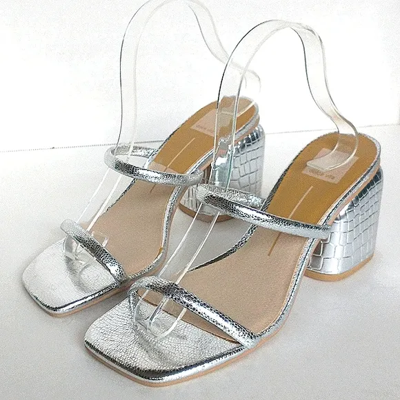 New w/o Box Dolce Vita Noxie Silver Cracked Textured Block Heel Sandals Size 8.5