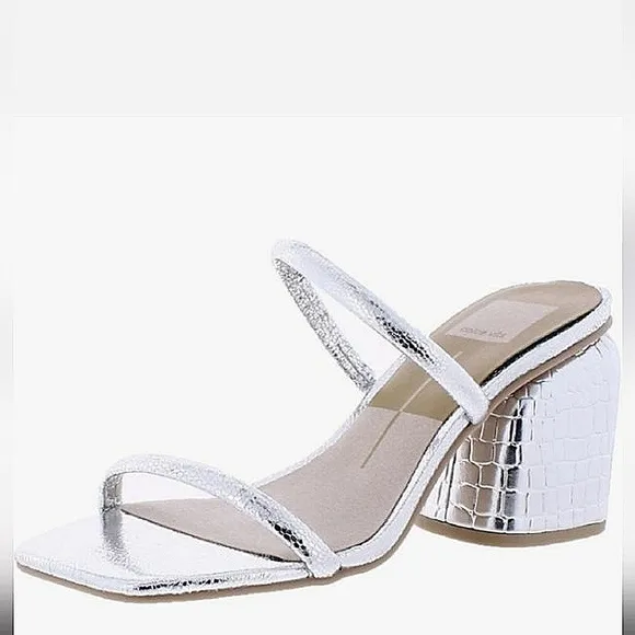 New w/o Box Dolce Vita Noxie Silver Cracked Textured Block Heel Sandals Size 8.5