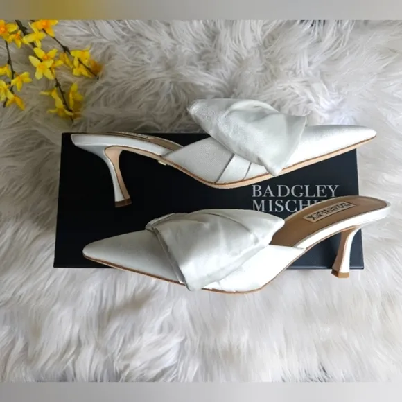 NIB Badgley Mischka 'Alaya' Pointed-Toe Mule, Size 7