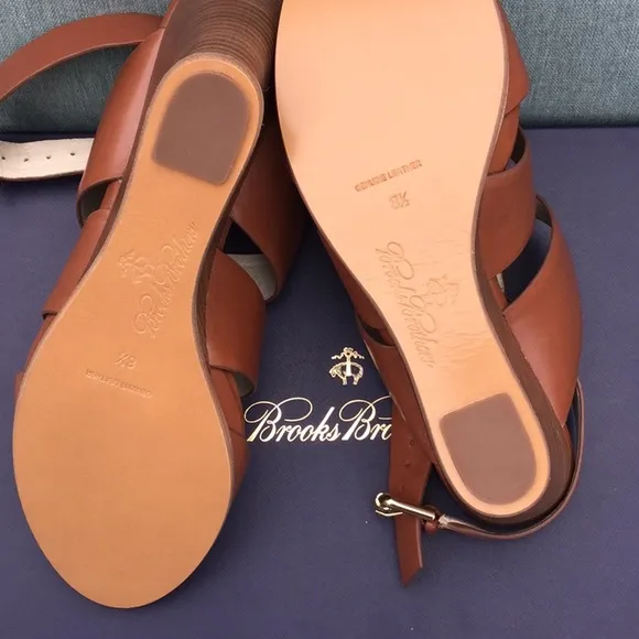 NIB Brown Brooks Brothers Ankle Strap Wedge Sandals 8