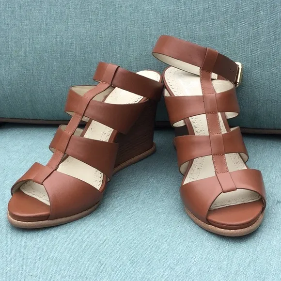 NIB Brown Brooks Brothers Ankle Strap Wedge Sandals 8