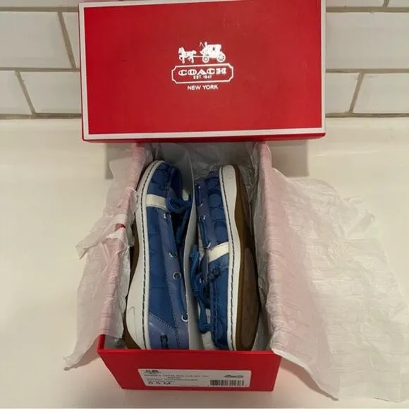 NIB-COACH &quot;RAINEY&quot; BOAT SHOE, SIZE 6.5 Brand New bright Chambray flat top sider
