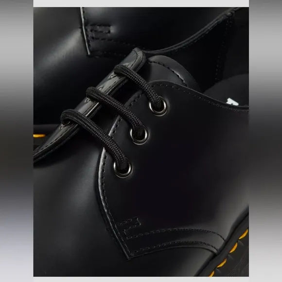 NIB* Dr. Martens 1461 Smooth Leather Platform in Black - Women's 6