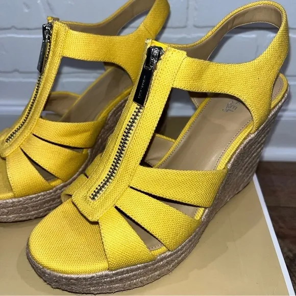 NIB Michael Kors Berkley Espadrille Wedge Sandals in Golden Yellow