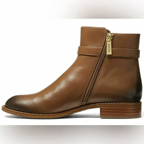 NIB MICHAEL Michael Kors Finley Luggage Flat Bootie Ankle Boots 8.5