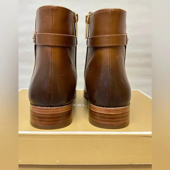 NIB MICHAEL Michael Kors Finley Luggage Flat Bootie Ankle Boots 8.5