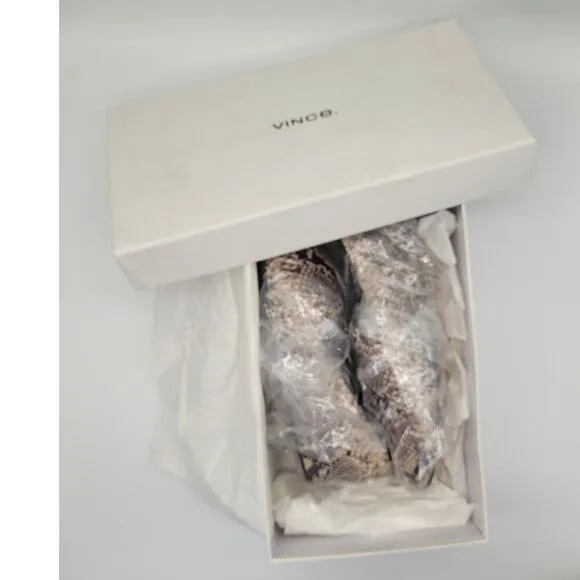 NIB Vince Paz Loafers Women's Size 8M Snakeskin Print Ballet Flats Slip On Low