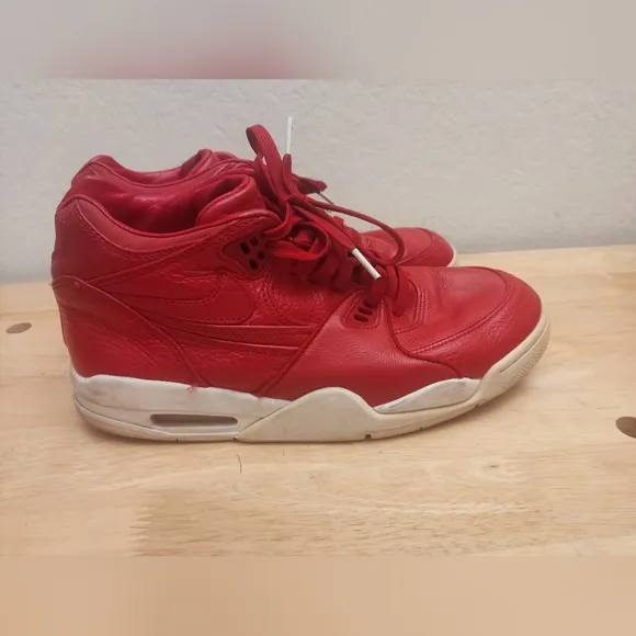 Nike Air Flight 89‎ Red Leather Sneaker Shoes Size 9.5