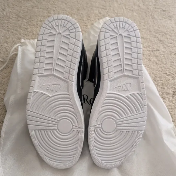 Nike Black and White Mid-Top Sneakers with Padded Collar Air Jordan 1