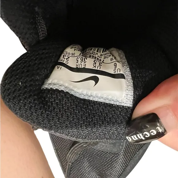 Nike Black Athletic Shoes with Minimalist Design