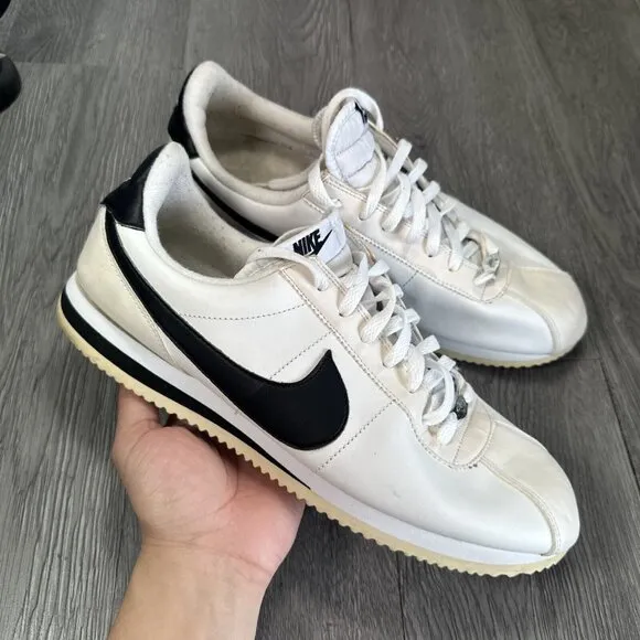 Nike Cortez Basic Leather White Black Shoes 819719-100 Men's Size 12 Pre-owned