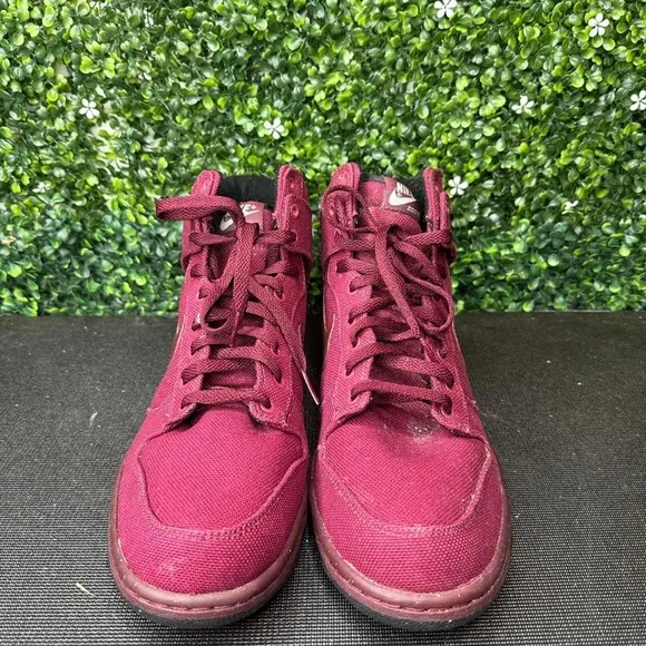 Nike Dunk Canvas High Red
