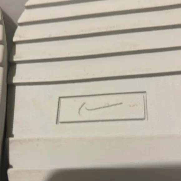 Nike Gray Athletic Sneakers with Textured Sole