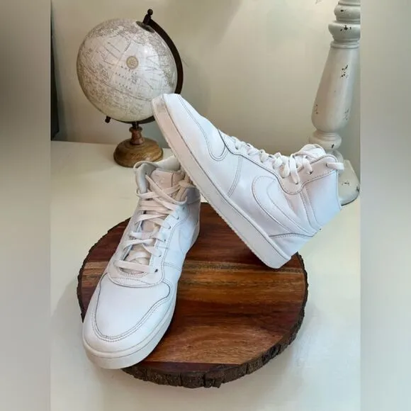 NIKE M7.5/W8.5 Unisex White Leather Sneakers High Tops Shoe