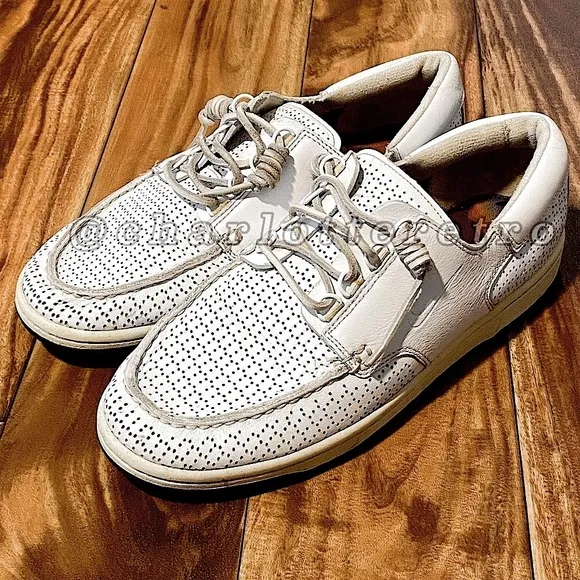 Nike • Mad Jibe Dunk Low Boat Shoes