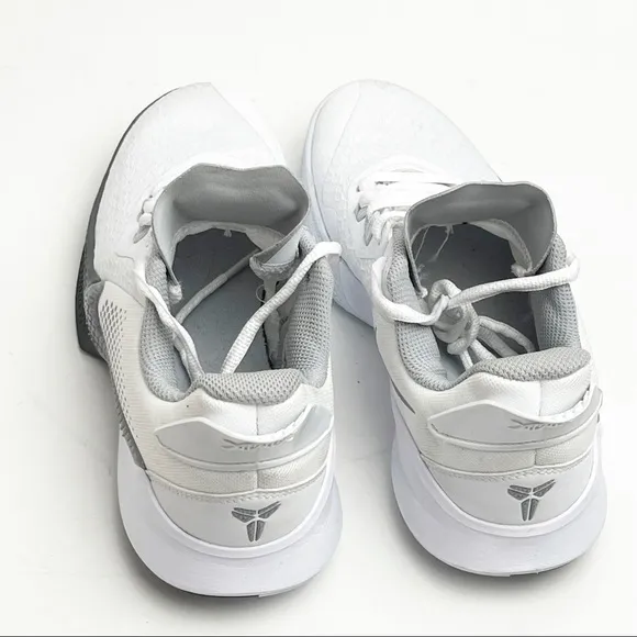 NIKE Mamba Fury White Wolf Gray Platinum Snakeskin Textured Athletic Sneakers