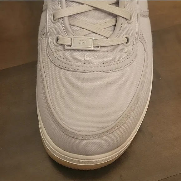 Nike Men's Air Force 1 Low Retro QS Canvas Sneakers Light Bone Size 11