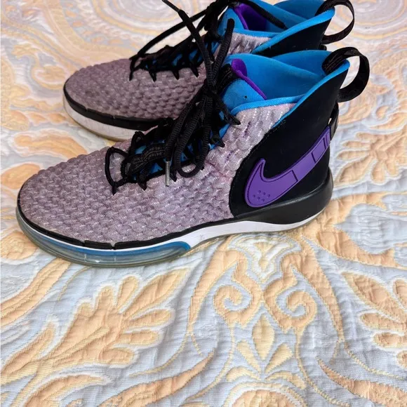 Nike Purple and Blue Sneakers