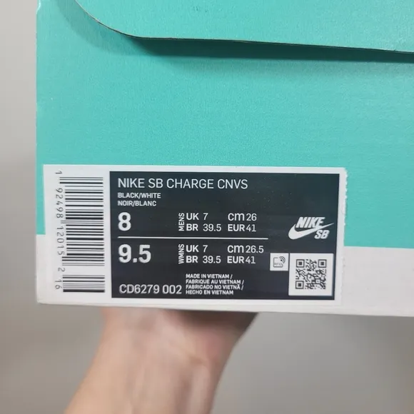 Nike SB charge canvas sneaker black white shoes 8M