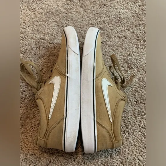Nike SB Chron 2 Canvas Sneakers Athletic Shoes Size 7