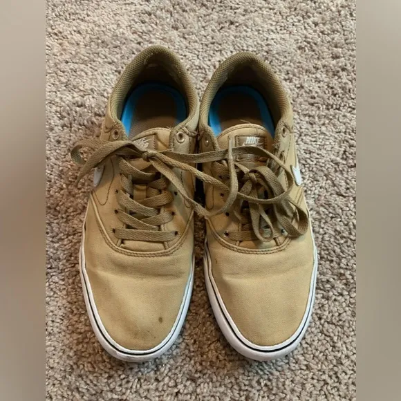 Nike SB Chron 2 Canvas Sneakers Athletic Shoes Size 7