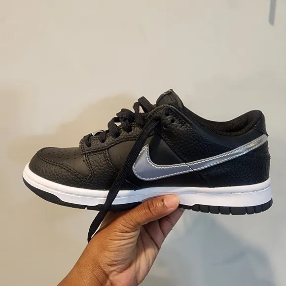 Nike's Dunk Low NBA 75th Anniversary Spurs (Gradeschool)