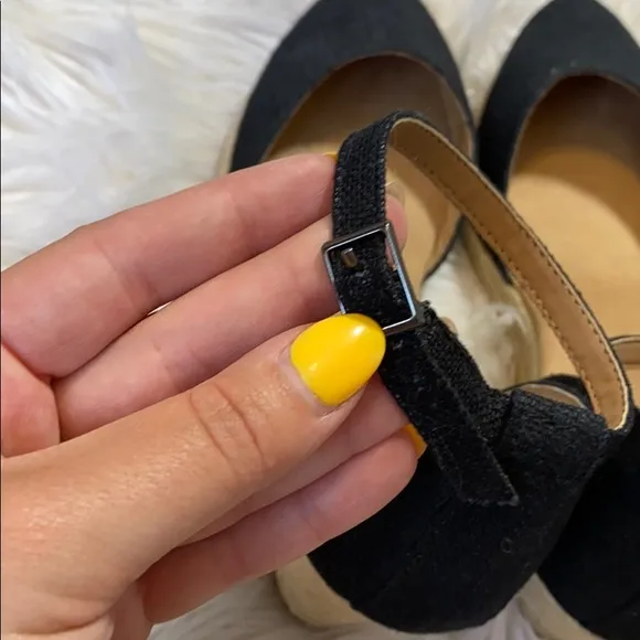 Nine West black espadrille wedges