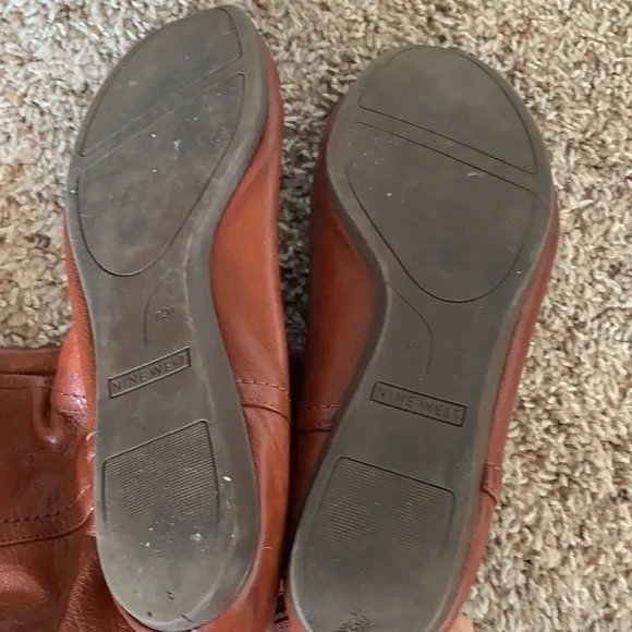 Nine West Flat Chestnut Rider Boots Size 7 1/2