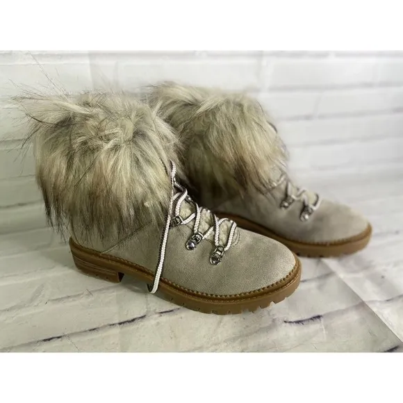 Nine West Womens Size 7 Andra Lace Up Boots Booties Faux Fur Collar NEW