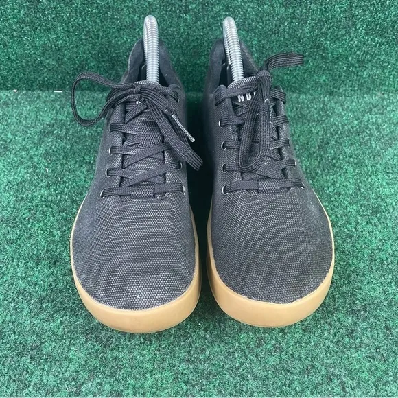 NOBULL Canvas Trainer Women’s 8 Men’s 6.5 Black Gum Bottom Shoes Sneakers