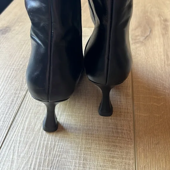 NWOB FREE PEOPLE Remy Heeled Boots Black Leather US 7