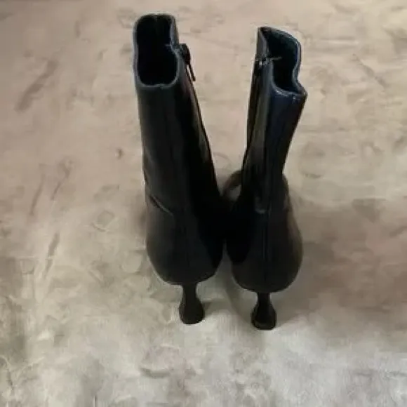 NWOB FREE PEOPLE Remy Heeled Boots Black Leather US 7