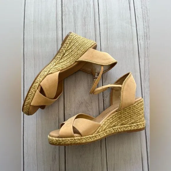 NWOB Stuart Weitzman 9.5 Mierala Tan Boho Espadrille Wedges
