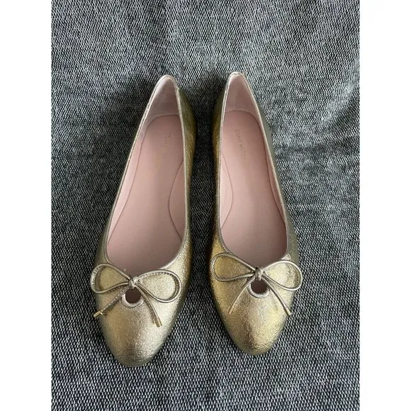 NWOB Stuart Weitzman Gold Leather Gabby Bow Flats 05-19 DA - Size 8M