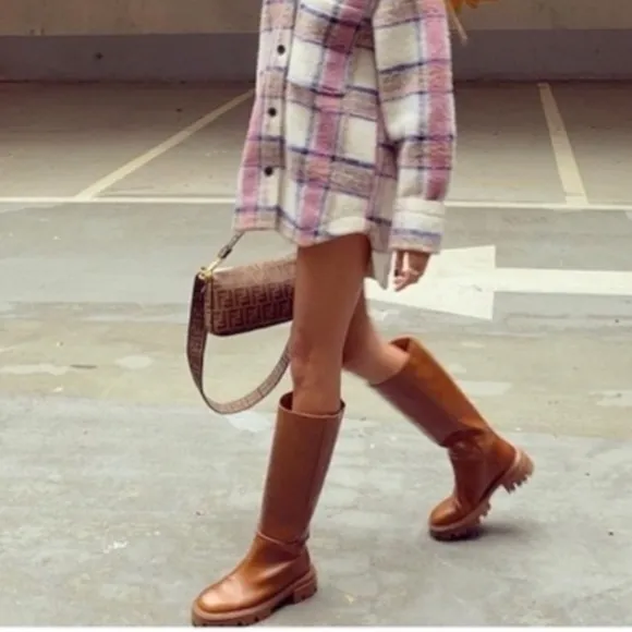NWOB! Zara Genuine Flat Leather Tall Lug Sole Platform Pull On Boots